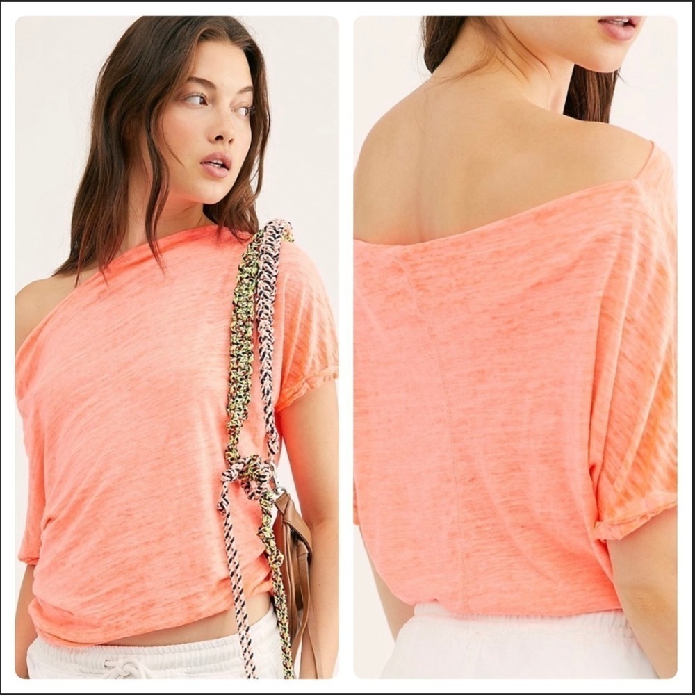 Free People // We The Free Astrid Red Lotus Tee Top